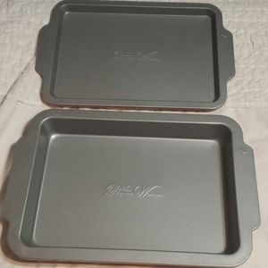 The Pioneer Woman Frontier Red Baking Pans 2 Pans for $50